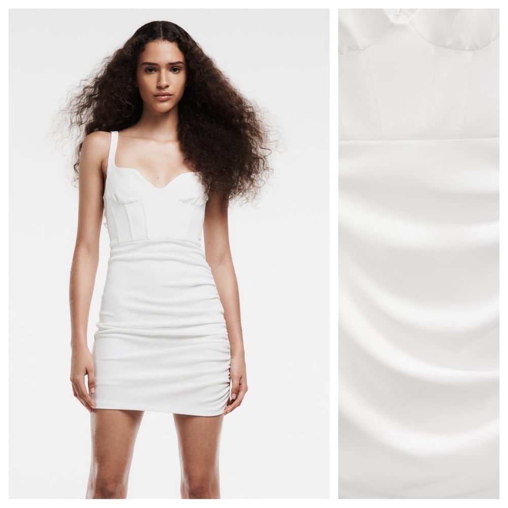 🌹NWT. Zara White Draped Elasticized Mini Dress with Sweetheart Neckline. Size XL